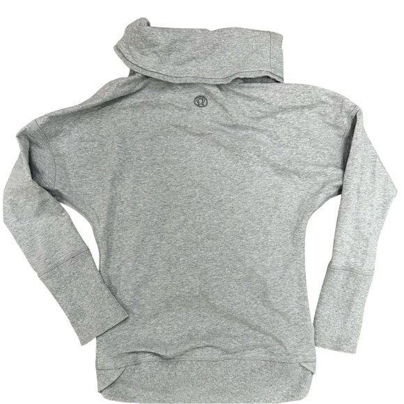 Lululemon rest day women’s gray cowl neck zip pocket pullover sweatshirt Sz 4 - Picture 5 of 9